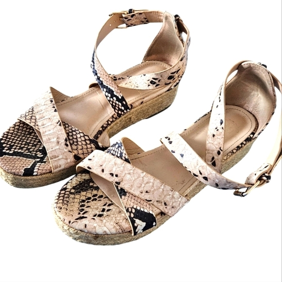 Christian LaCroix Snake Print Platform Espadrile Sandals size 9 - Picture 1 of 8